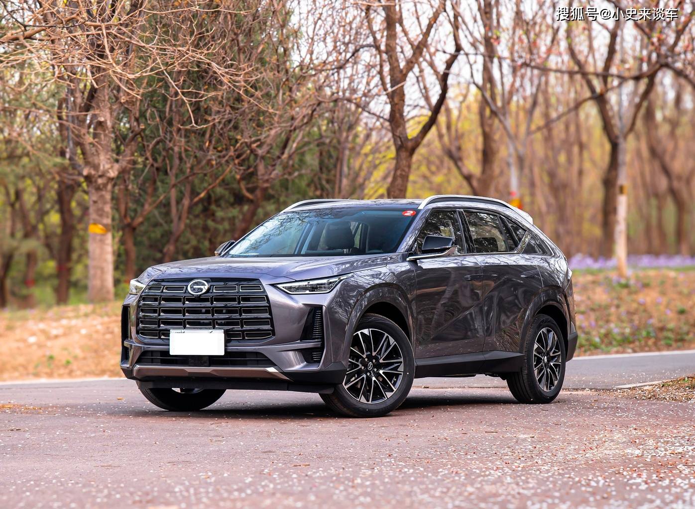 传祺全新suv即将上市,轴距接近2米8,搭载1.5t 7dct,油耗仅6.