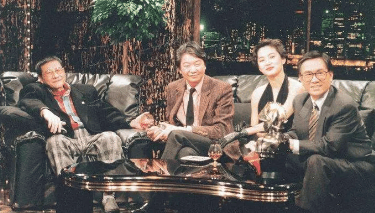 原创蔡澜每月花50万请8名佣人服侍自己无儿无女也不影响养老生活