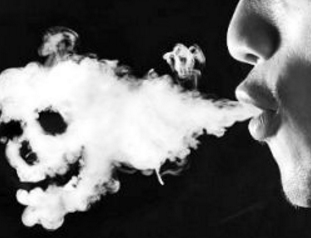 长期抽烟身上出现的变化都有啥?中的话就快把烟戒了,对彼此都好