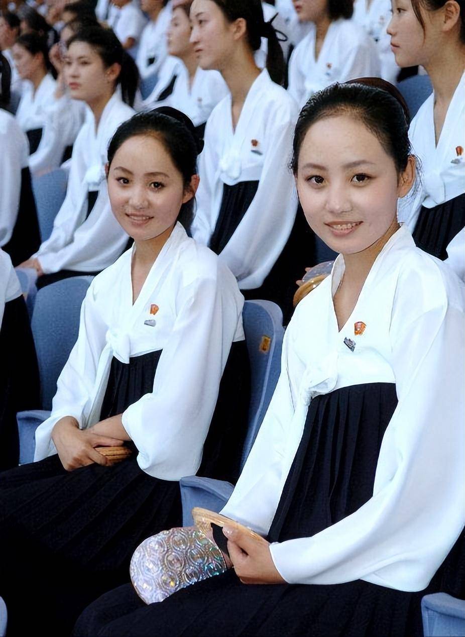 原创朝鲜女孩远嫁中国2年后首次回家丈夫我不会让你带钱回娘家