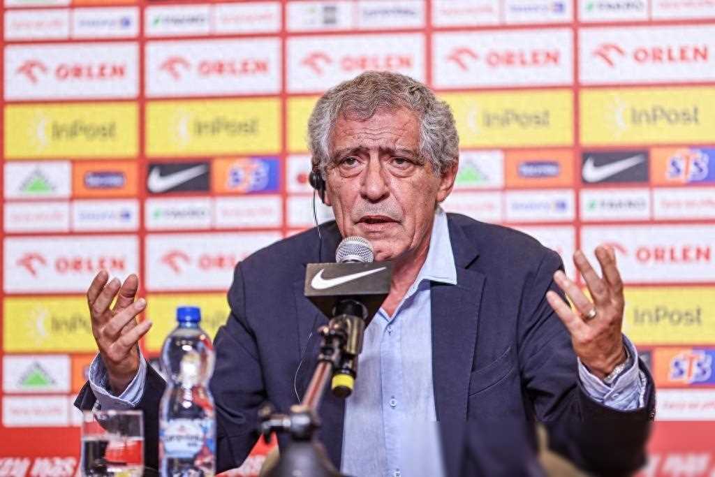 球迷欢笑:再次刷新纪录的背后故事_桑托斯_主教练_葡萄牙国家队