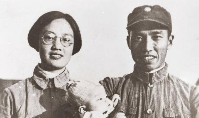 左权将军牺牲后,妻子刘志兰带女儿改嫁秘书,最后结局如何?