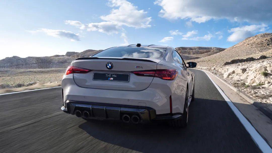 39万起,宝马新m4家族中国上市,马力提升,配置提升!_搜狐汽车_搜狐网