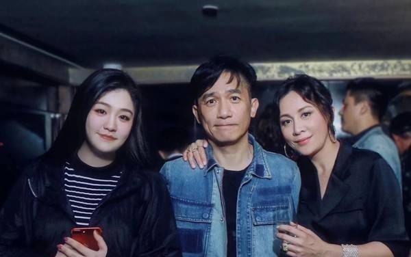 现在的她长这个样子_角色_电视剧_作品