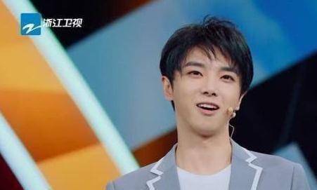 华晨宇除了唱歌一流,还有另一个优点,网友:你有多喜欢华晨宇_沈月