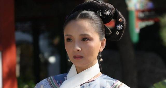 崔槿汐真的不记得纯元的衣服吗害得甄嬛穿错衣服彻底失宠