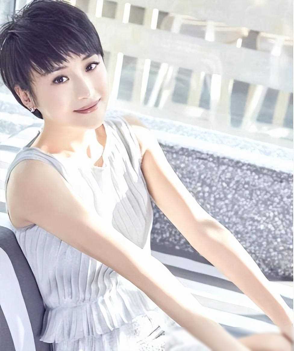 傅淼:出道年零绯闻,幸福婚姻成楷模