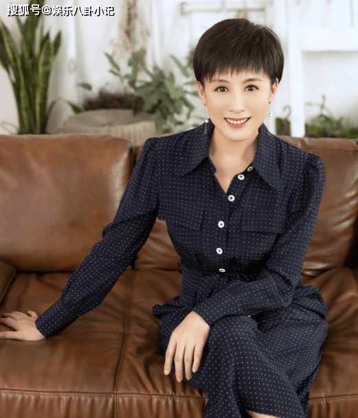 她演技好,长得漂亮,戏中是妈妈专业户,戏外却与小丈夫不生孩子_赵倩