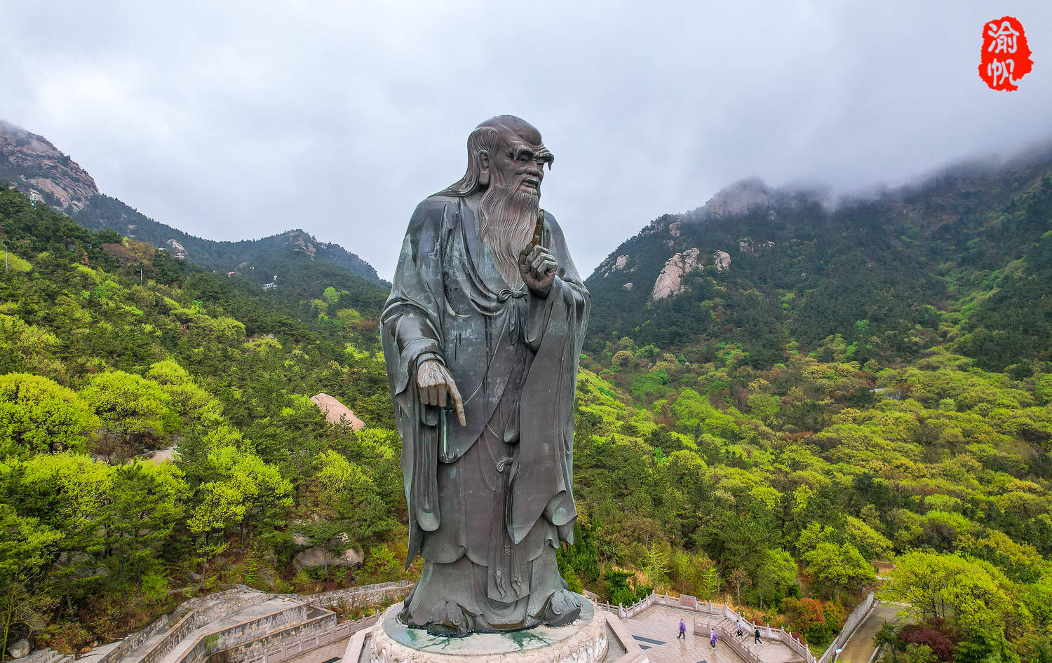 山东最大的道观,系崂山道教祖庭,还有《崂山道士》穿过的院墙_太清宫