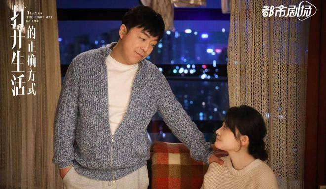 梅婷戏中解衣露乳面对黄渤争议大,流量未增反降,终是适得其反?