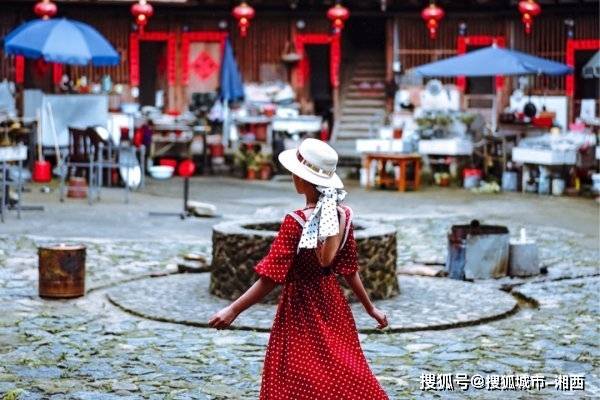 去厦门旅游四天三晚怎么安排,去厦门旅游自由行还是报团好