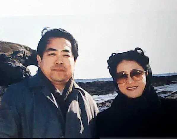 范曾被楠莉吸引:已婚三娃仍引人瞩目,再婚带娃依旧吃香