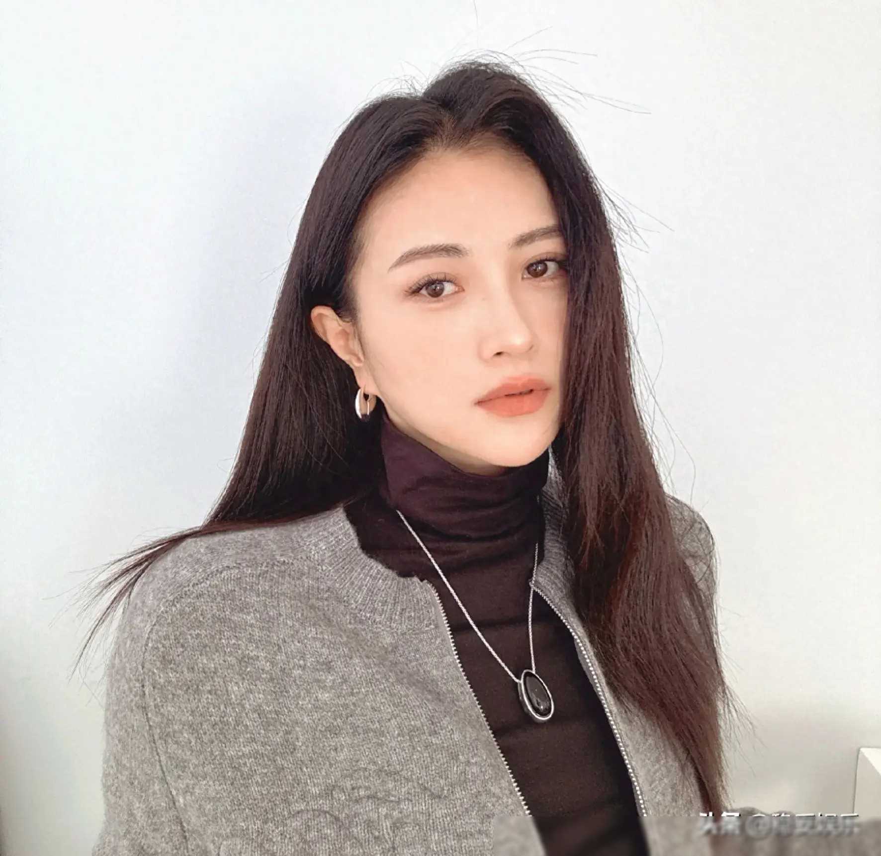 包文婧:演艺圈常青秘诀,如何应对变化莫测的演艺圈?