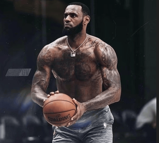 恕我直言,詹姆斯这5个纪录肯定破不了 后辈们只能仰视