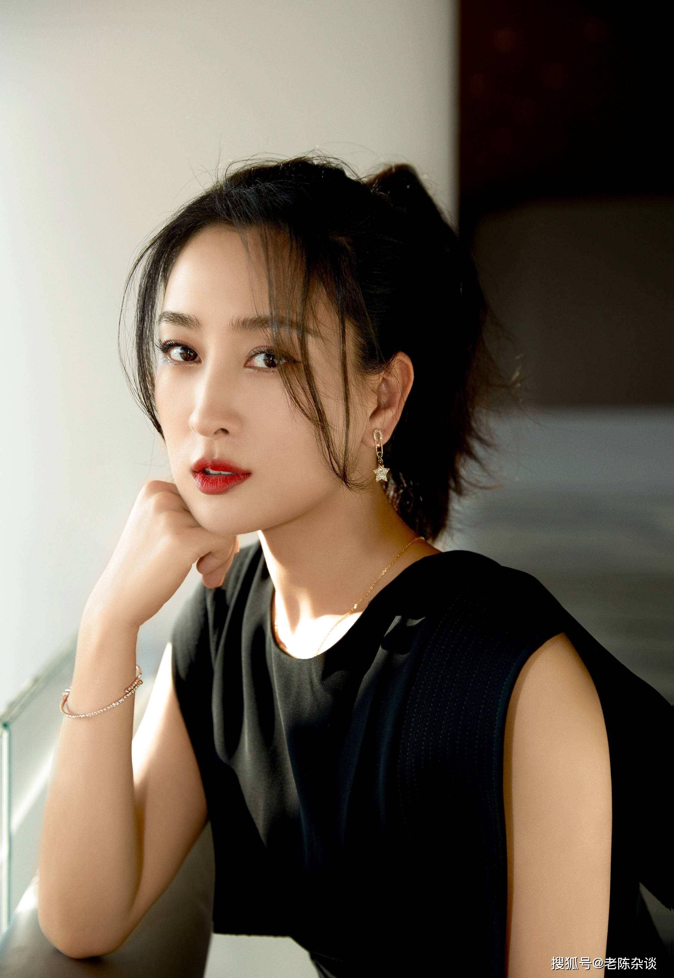 43岁马苏,这身材谁能顶得住嘛!