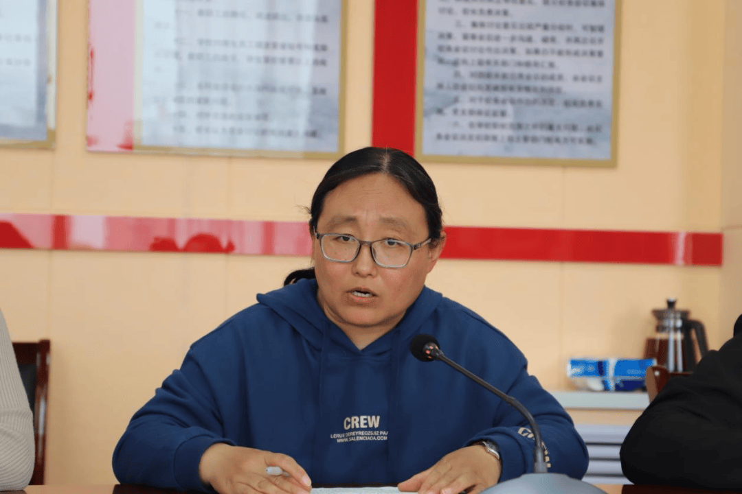 忻州市第十二中学学业水平考试评价复习经验交流系列活动之四----语文