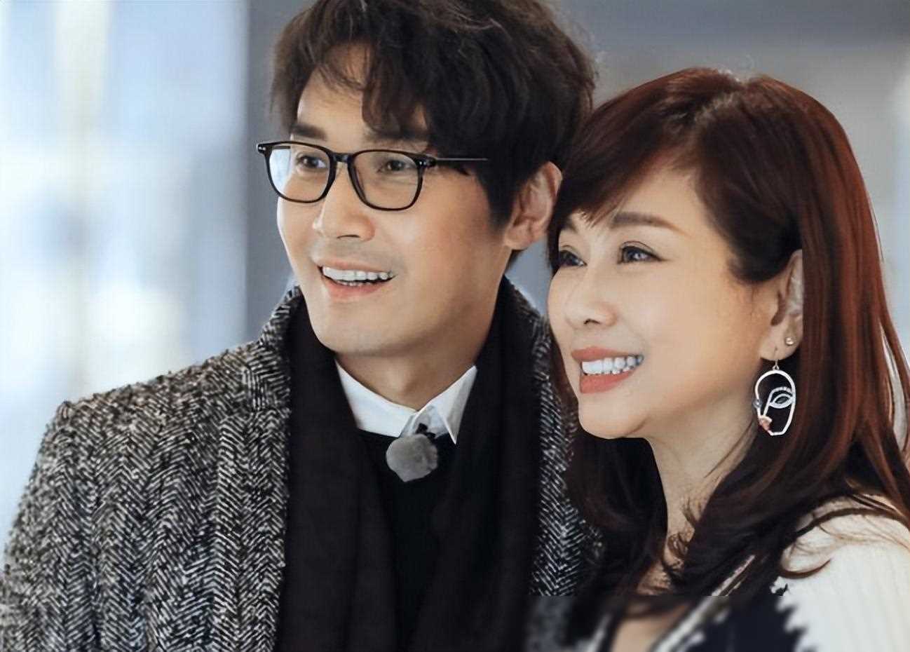 一条动态,揭开陈松伶真实处境,"鲜肉"丈夫成真爱_张铎_生活_经历