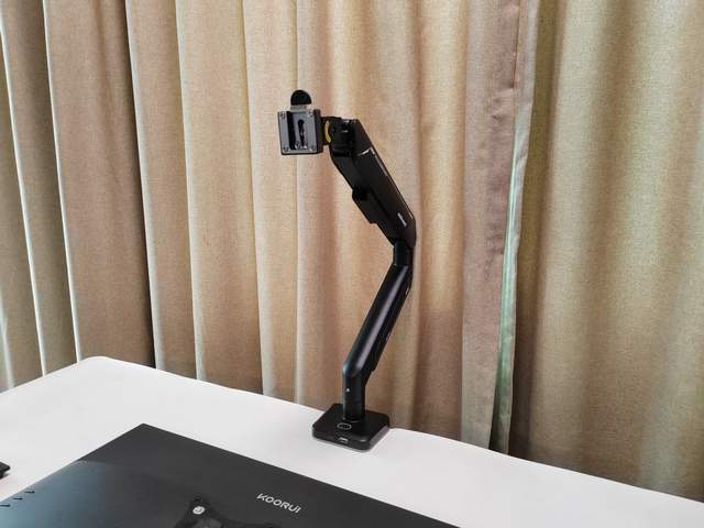 打造极致视野!安德斯特A9X显示器支架,铝质锻造,拉伸自由