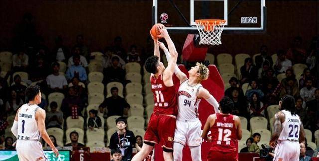 cba上海队新帅崛起!勇于洒脱两大巨星,逆袭击败冠军热门