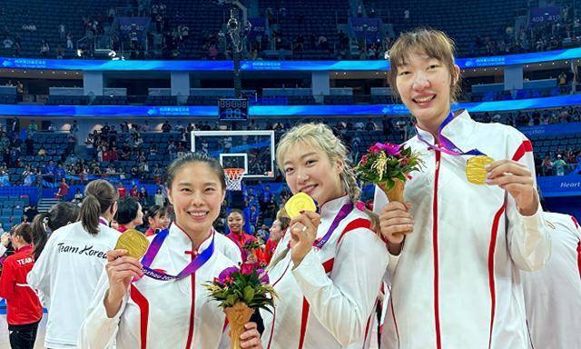 四川女篮称霸wcba!李梦mvp,奖金争议揭晓