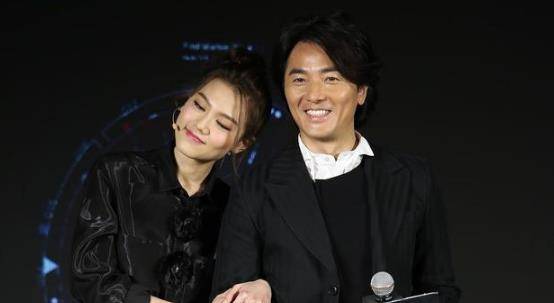 因《古惑仔》走红,24年换3任女友,放弃"双琪"的郑伊健今如何