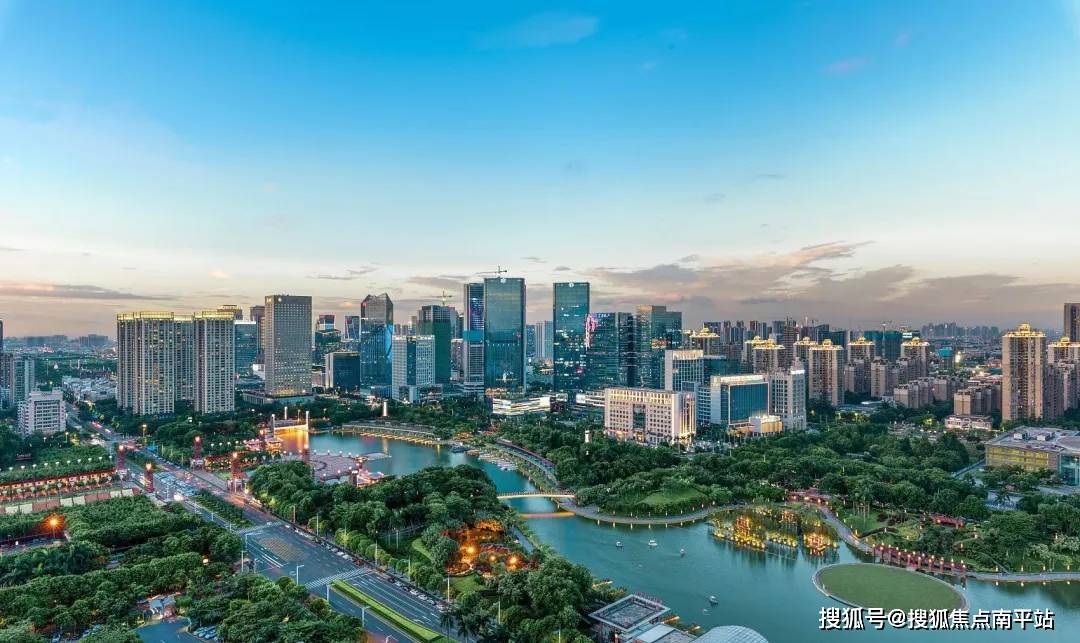 佛山「保利灯湖天珺」售楼处电话→售楼中心首页网站→楼盘详情→24h