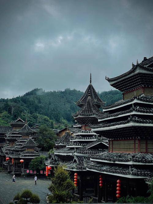 旅游攻略!去贵州五千够吗?