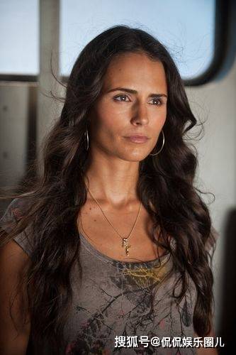 乔丹娜布鲁斯特,这身材是真的绝!