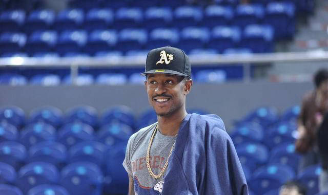 马尚回归中国签下一年合同,朱芳雨期待