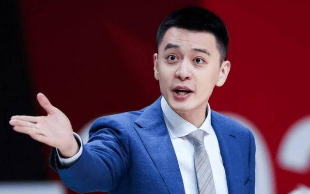 辽宁男篮形势堪忧,杨鸣向郭艾伦施加压力:出战由个人决定!