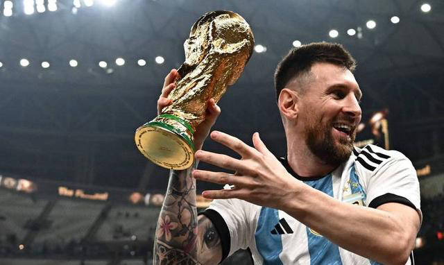 足坛冠军数排行榜揭秘:梅西登峰,克罗斯第六,c罗未进前十