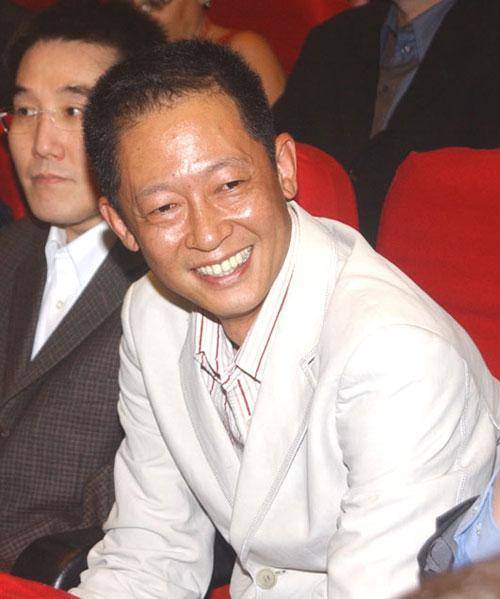 42岁迎娶小10岁名模的王志文,如今的他,证实了陈道明说得没错