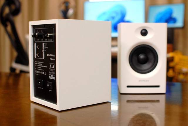 雷登V12高保真有源监听音箱:D类功放驱动,高音如丝,低音震撼