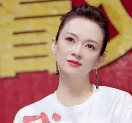 汪峰携女友陈露亮相,美丽不输前任,章子怡:别拿嫩模和我相比!