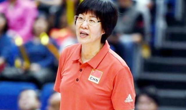 中国女排新任主教练图片