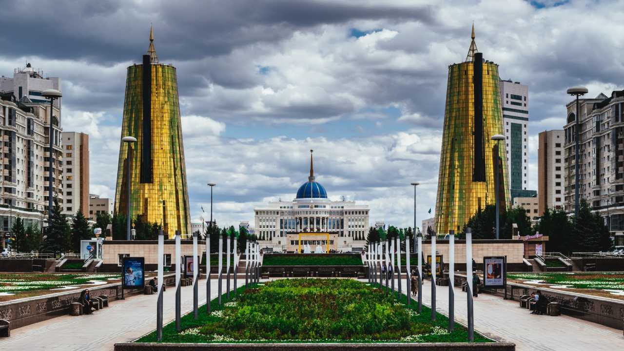 小众城,小众人,漫步在冷门城市阿斯塔纳