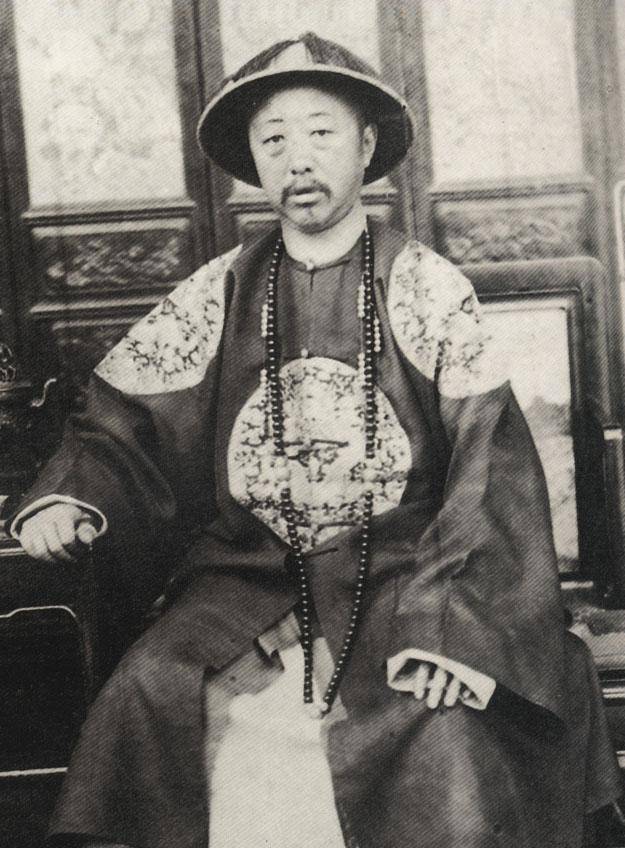 庄顺皇贵妃16岁入宫,比皇帝小41岁,孙子是光绪皇帝_道光_儿子_生下