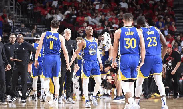 克莱离开勇士,聚焦个人利益_合同的_阵容_球员