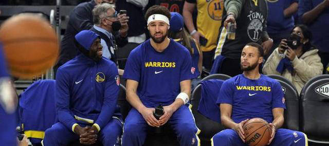 nba勇士动态:魔术积极追求克莱,夺冠功臣或离队,新秀有望跻身最佳阵容