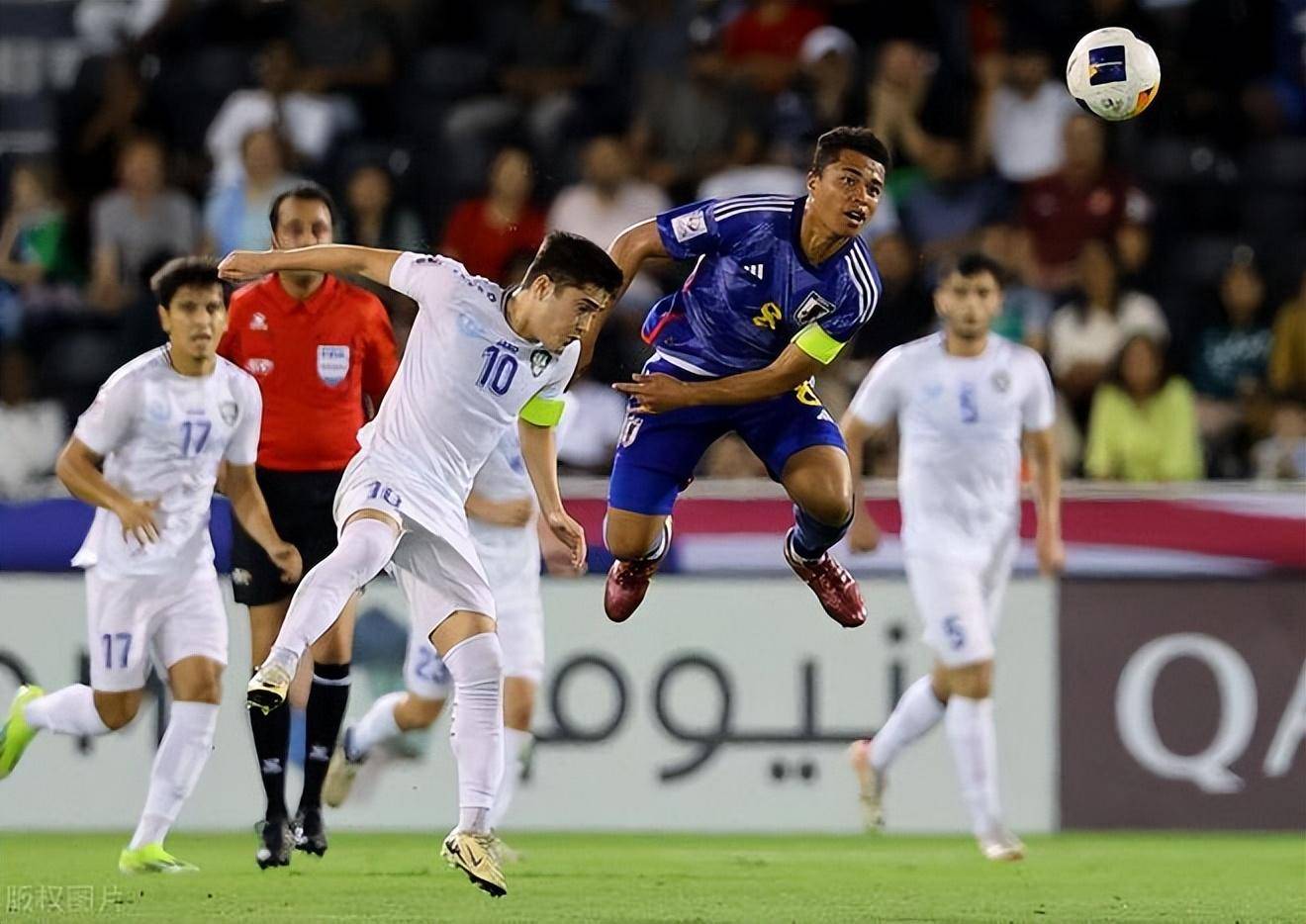 日本国奥1-0乌兹别克斯坦获得冠军,本场比赛裁判多次争议判罚