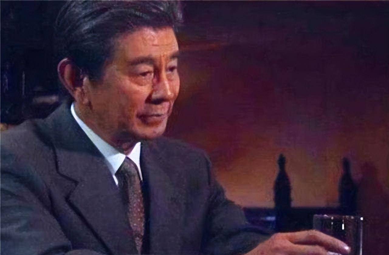 大岛茂旷世恋:爱妻患病40年不离不弃,83岁去世当天娶了他初恋