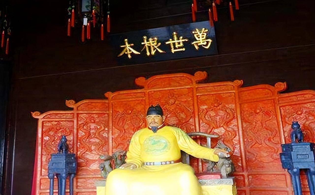 朱元璋问相士:你能算出自己活多久吗?相士:我今天去世
