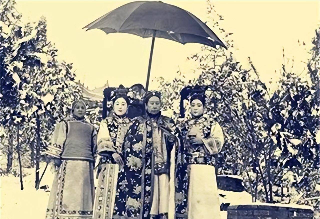 玉祥贝勒自述:亲眼目睹珍妃被丢入井中,动手的人并不是小德张