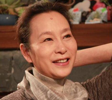 优秀演员,26年前被"豹子头林冲"分手,今儿子成最大骄傲