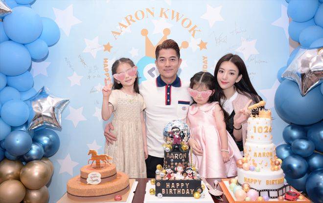 熊黛林带6岁双胞胎女儿旅游庆生,富豪老公说话幽默,帅气多金