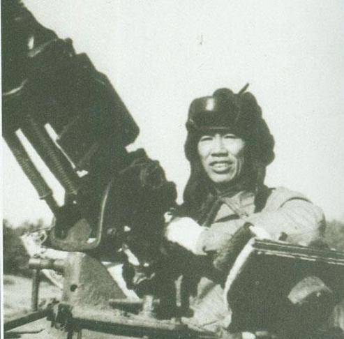 刘亚楼说四平攻坚战打莽撞了,邓华提出增兵建议,上级没全采纳