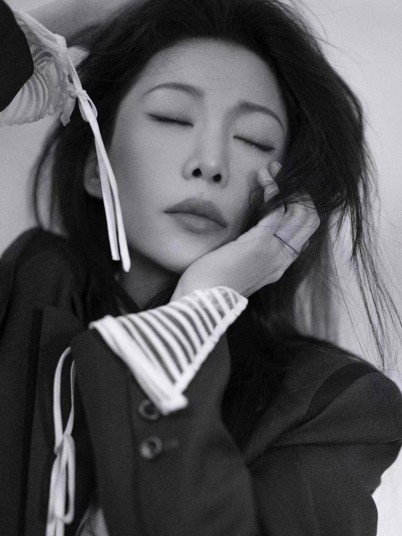 《时尚北京》专访乘务长,青年散文家陶敏:演绎多彩人生_生活_情感