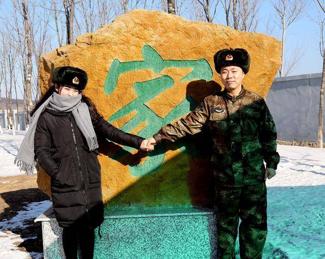 男兵的妻子称为"军嫂",女兵丈夫该称呼什么,并不叫"军哥"