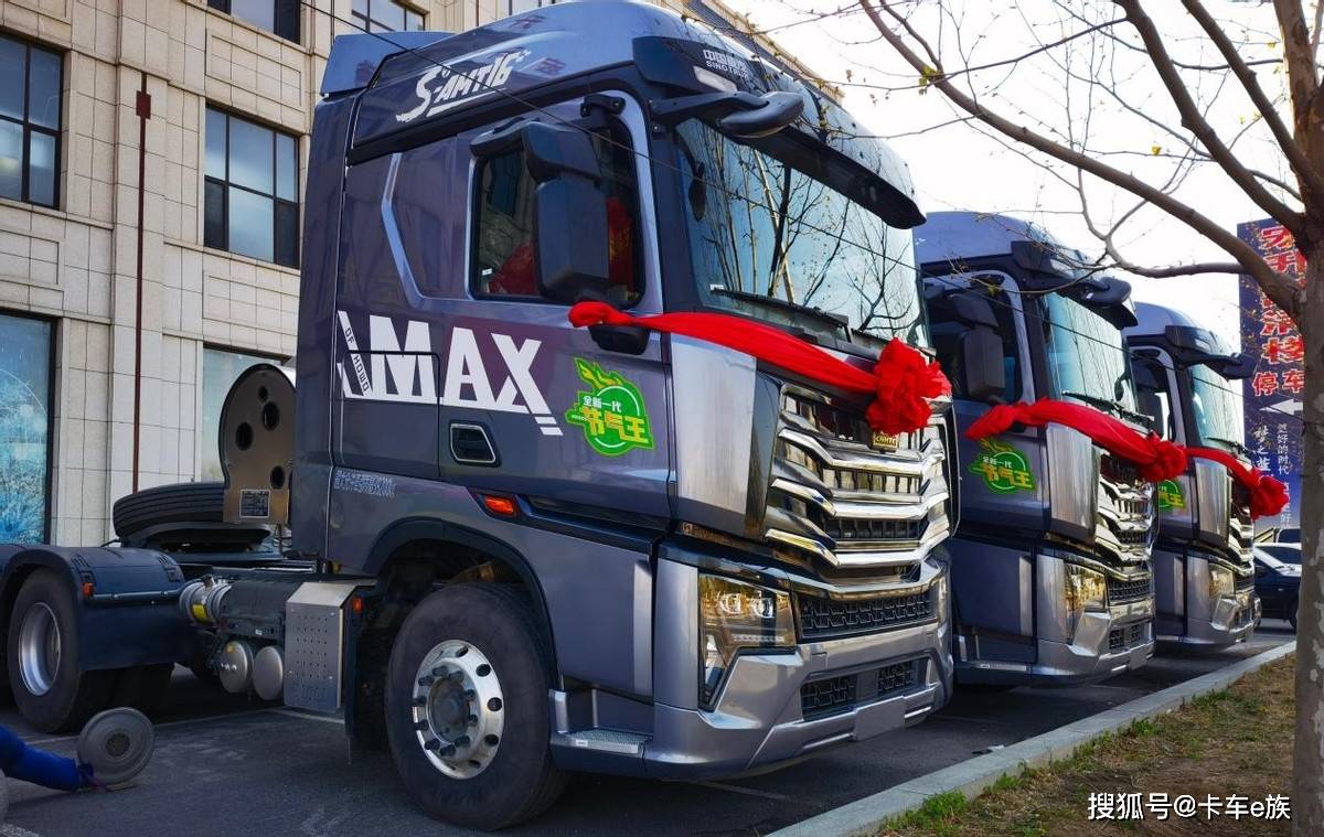 燃油车与燃气车的下线量占比差在持续扩大,从2023年1月燃气车占比仅18