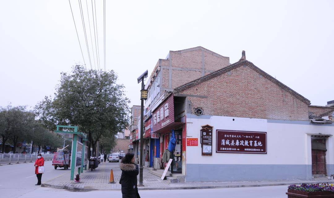 达仁巷地处老城区的偏西北方位.